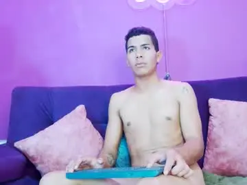 Chaturbate Live Porn of noah_greenhart