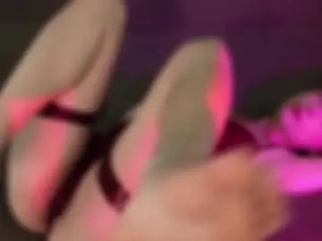 Chaturbate Live Sex Cam of w1xll