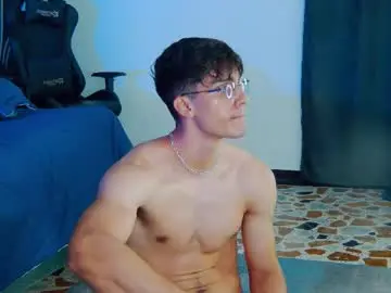 Chaturbate Live Sex Cam of alessiovitale