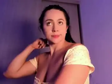 coralinekam1 from chaturbate