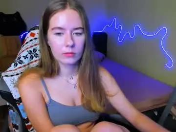 Chaturbate Watch Live Sex Cams of emilyy____