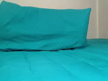 Chaturbate Nude Webcam of hotzeadyy02