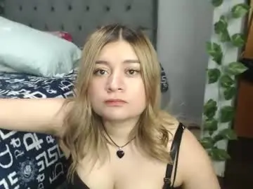 Chaturbate Adult Video Chat of meliinna_xxx