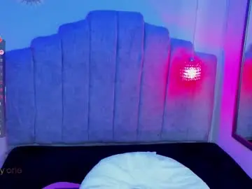 Chaturbate Watch Live Sex Cams of lanna_brunette