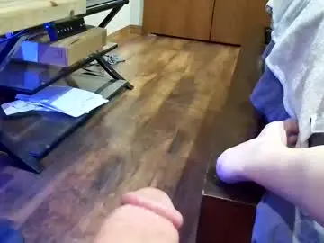 Chaturbate Live Sex Cam of mellomike