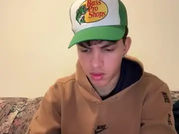 Chaturbate Live Sex Cam of sbouchikh03