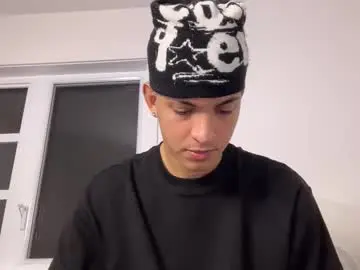 Chaturbate Sex Cam of sbouchikh03