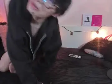 strawberry_kitty_ from chaturbate