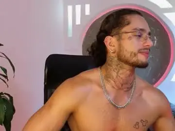 Chaturbate Free Porn Cam of alanrodgers2_0