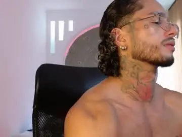 Chaturbate Best live sex cam show of alanrodgers2_0