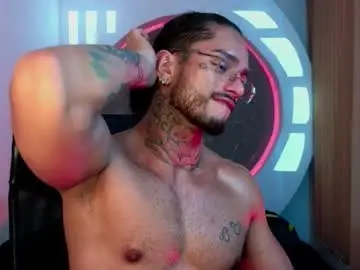 Chaturbate Live Sex Cam of alanrodgers2_0