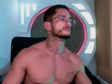 Chaturbate Live Sex of alanrodgers2_0