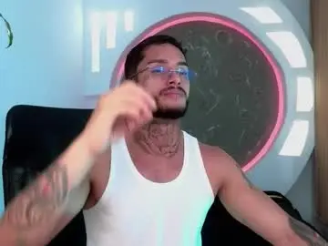 Chaturbate Live Sex of alanrodgers2_0