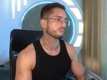 Chaturbate Live Sex Cam of alanrodgers2_0