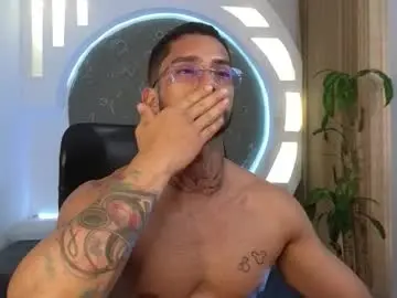 Chaturbate Adult Video Chat of alanrodgers2_0