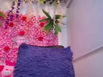 Chaturbate Nude Webcam of blonde_squirt_