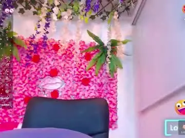 Chaturbate Free Porn Cam of blonde_squirt_