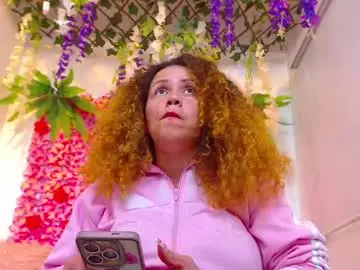 blonde_squirt_ from chaturbate