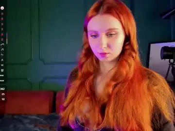 Chaturbate Nude Webcam of kimplusvibes