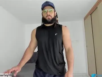 Chaturbate Live Sex Cam of louis_marley_