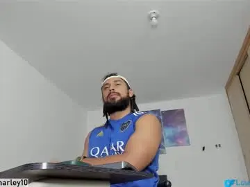Chaturbate Live Sex Cam of louis_marley_