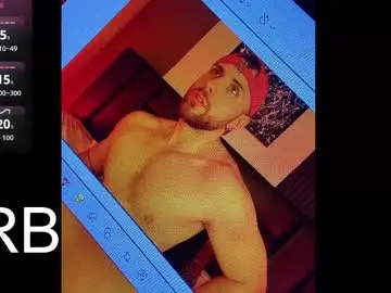 Chaturbate Live Sex Cam of maximo_wolf1