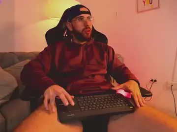 Chaturbate Adult Video Chat of maximo_wolf1