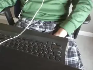 Chaturbate Free Porn Cam of milwaukeebadger24