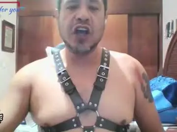 Chaturbate Sex Cam of mrcforyou