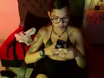 Chaturbate Adult Video Chat of rihana_lombardi