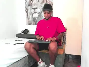 Chaturbate Watch Live Sex Cams of y0ung_master_