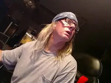 Chaturbate Watch Live Sex Cams of handyman5303