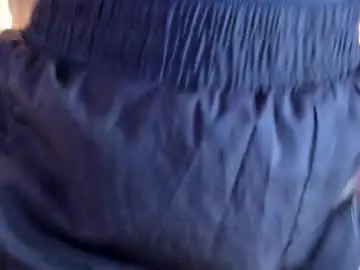 Chaturbate Live Sex Cam of angelrose2323