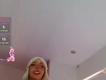 Chaturbate Live Sex Cam of korarousee