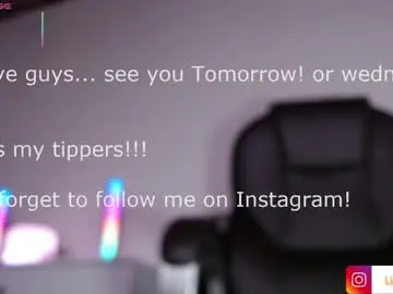 Chaturbate Live Sex Cam of lianna_hot