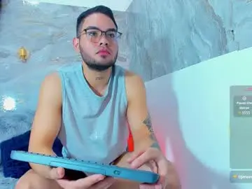 Chaturbate Live Sex of taylorwithtayler