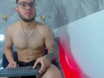 Chaturbate Sex Chat of taylorwithtayler