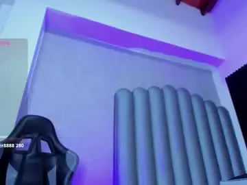 Chaturbate Live Sex Cam of _leohot_