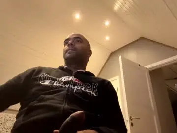 Chaturbate Best live sex cam show of dan_the_man43