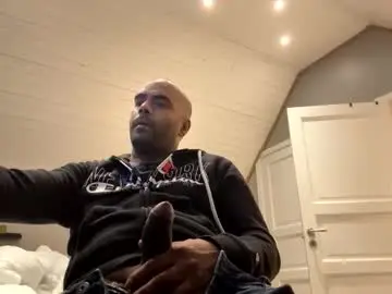 Chaturbate Live Sex of dan_the_man43