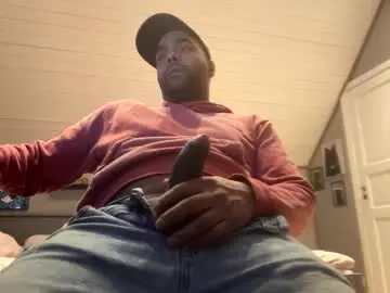 Chaturbate Free Porn Cam of dan_the_man43