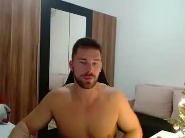 Chaturbate Best live sex cam show of darius_94
