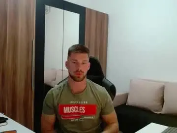 Chaturbate Adult Webcams of darius_94