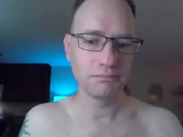 Chaturbate Live Sex of davidwilcox1982