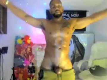 Chaturbate Live Sex Cam of dimitry_muscle