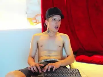 Chaturbate Adult Webcams of esteban_2102