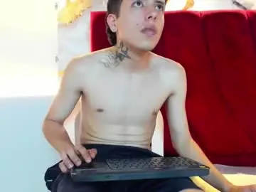 Chaturbate Adult Video Chat of esteban_2102