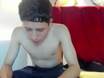 Chaturbate Adult Webcams of esteban_2102