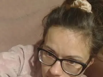 Chaturbate Free Porn Cam of flowercandydoll13