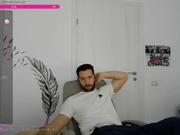 Chaturbate Live Porn of hard_chriss